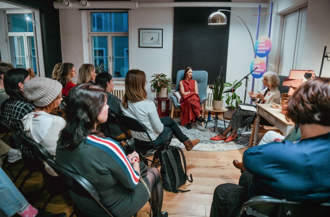 54056375293_746e9d09cf_k-4